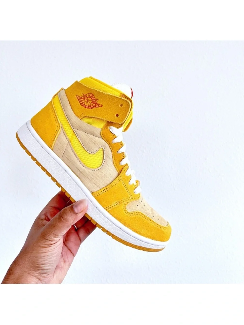 Nike Air Jordan 1 Zoom Air Comfort 2 High Top Women’s Sneakers Size 8.5